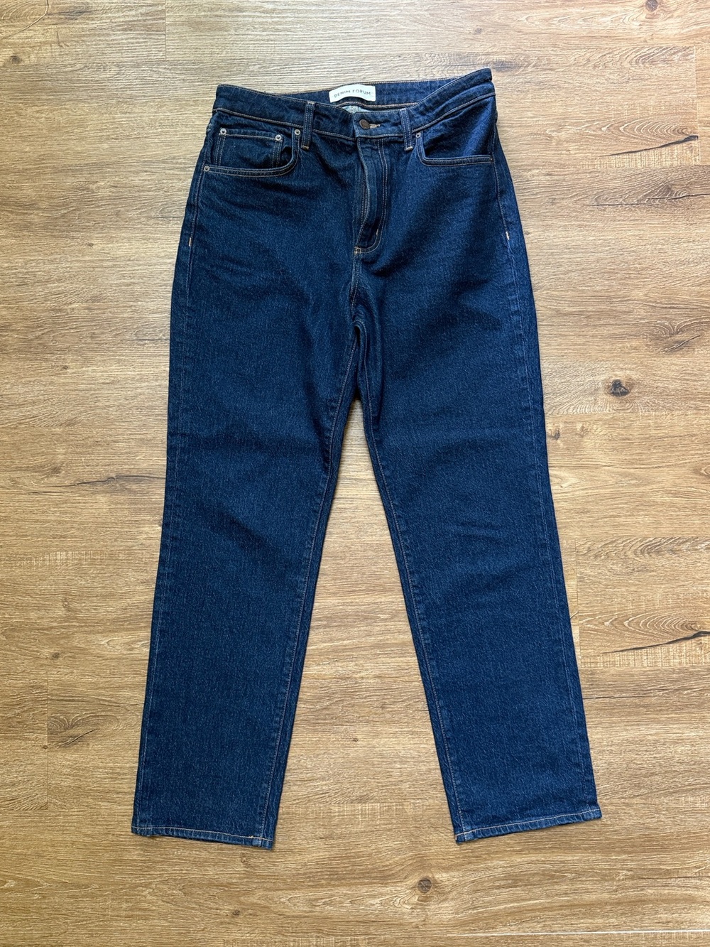 Aritzia Denim Forum Straight Leg Jeans - Dark Indigo